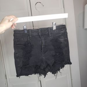 Cute black denim ripped shorts